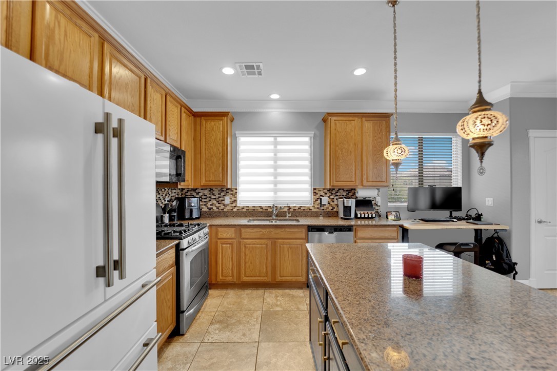 765 Crimson Peak Place, Henderson, Nevada image 5