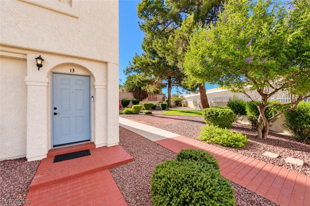 5383 Mountain Vista Street 13