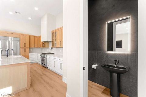 Tiny photo for 8649 Robinson Ridge Drive, Las Vegas, NV 89117 (MLS # 2759910)