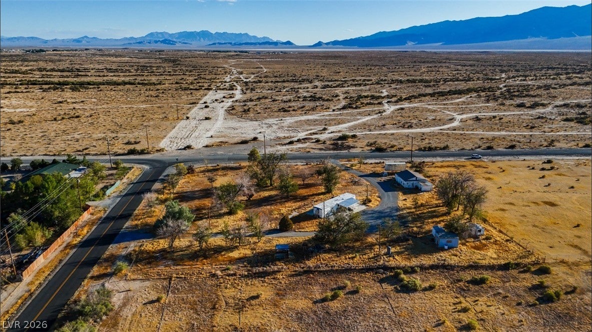 1960 E Kellogg Road