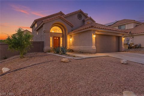 Homes For Sale - 8301 Classic Villa Court<br/> Clark County, Las Vegas, NV 89128