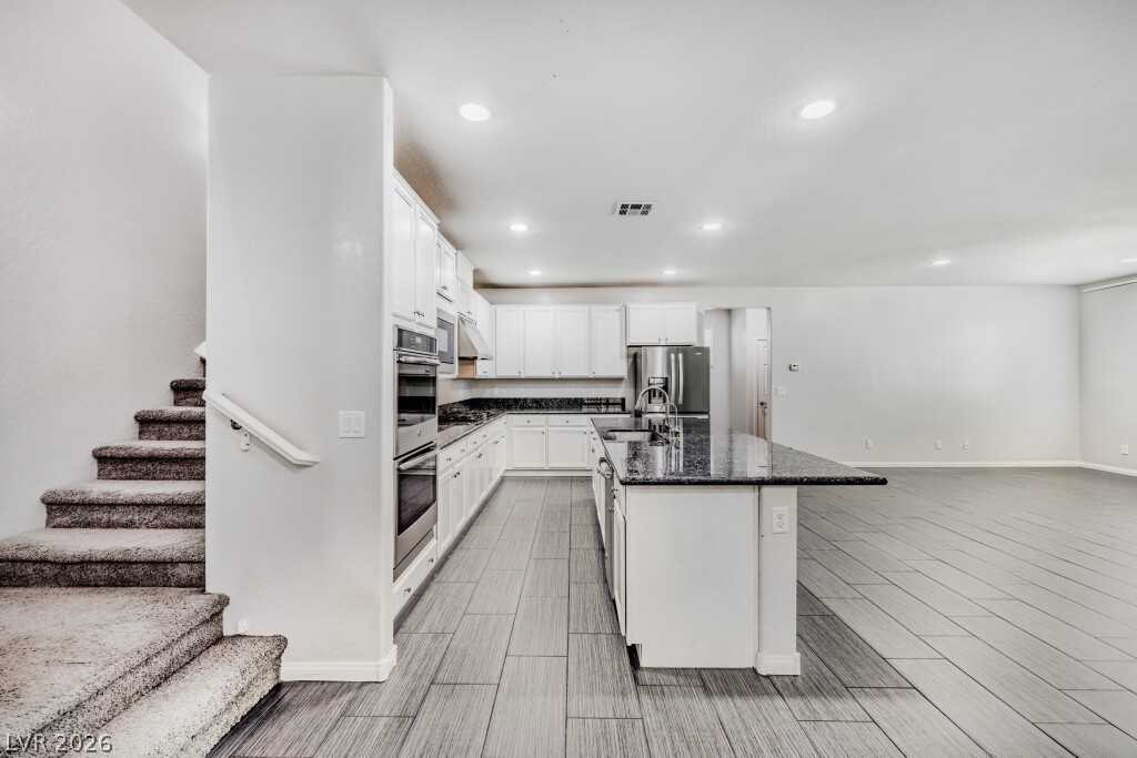 8097 Bosco Bay Avenue