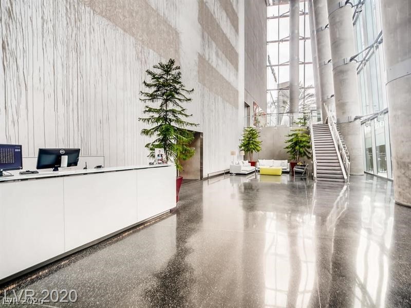 3722 Las Vegas Boulevard 2404