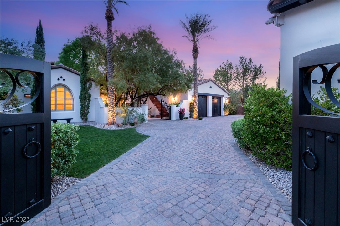 Las Vegas, Nevada 89141, United States, 4 Bedrooms Bedrooms, ,4 BathroomsBathrooms,Residential,Pending,14501