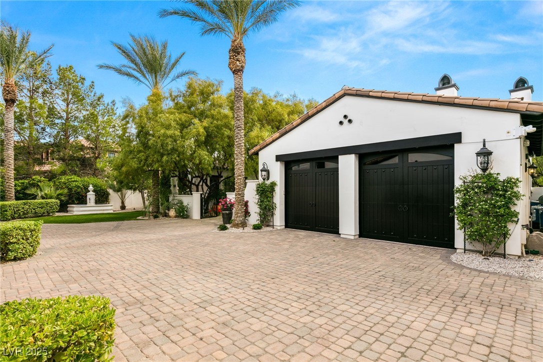 Las Vegas, Nevada 89141, United States, 4 Bedrooms Bedrooms, ,4 BathroomsBathrooms,Residential,Pending,14501