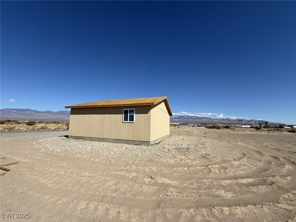 381 E Pechstein Road