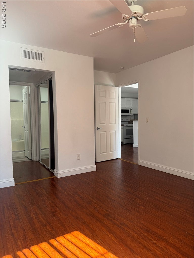 5158 S Jones Boulevard 201
