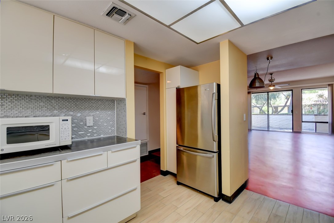 3460 Pino Circle