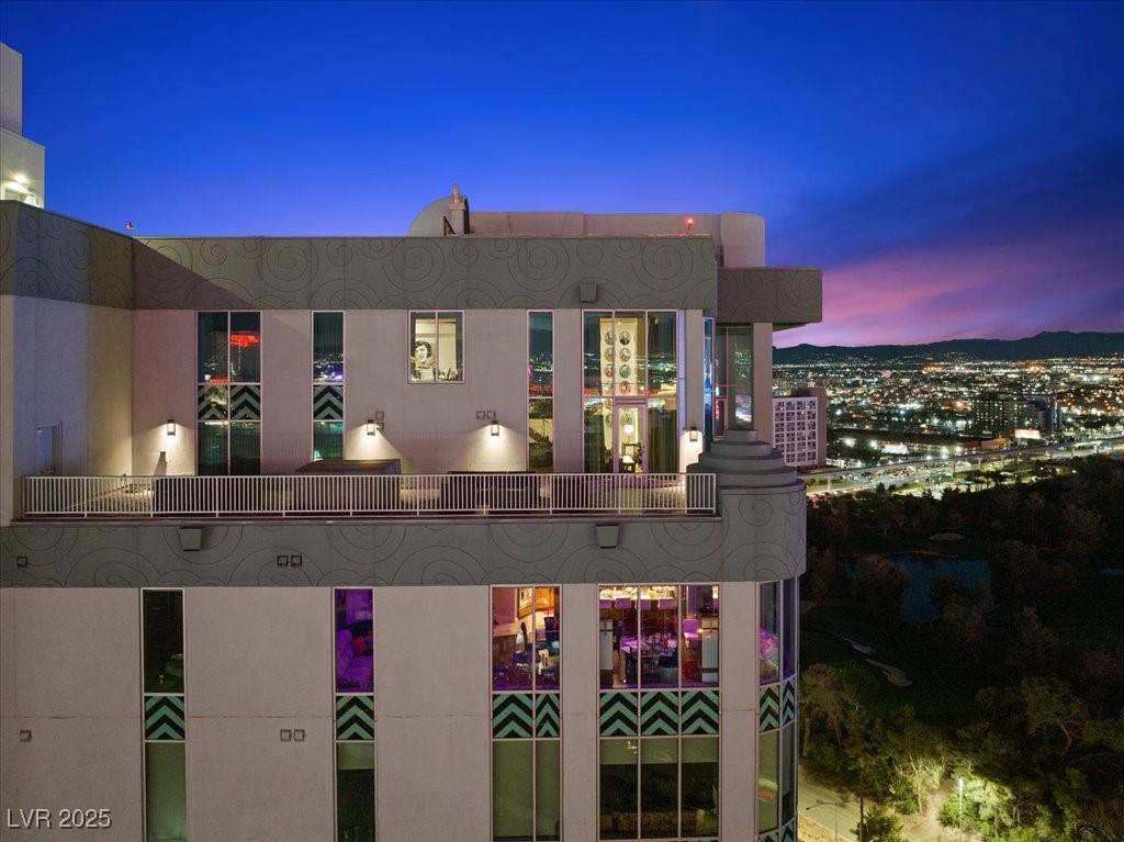 360 E Desert Inn Road 1903