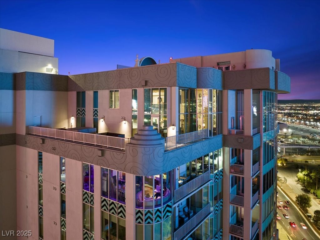 360 E Desert Inn Road 1903