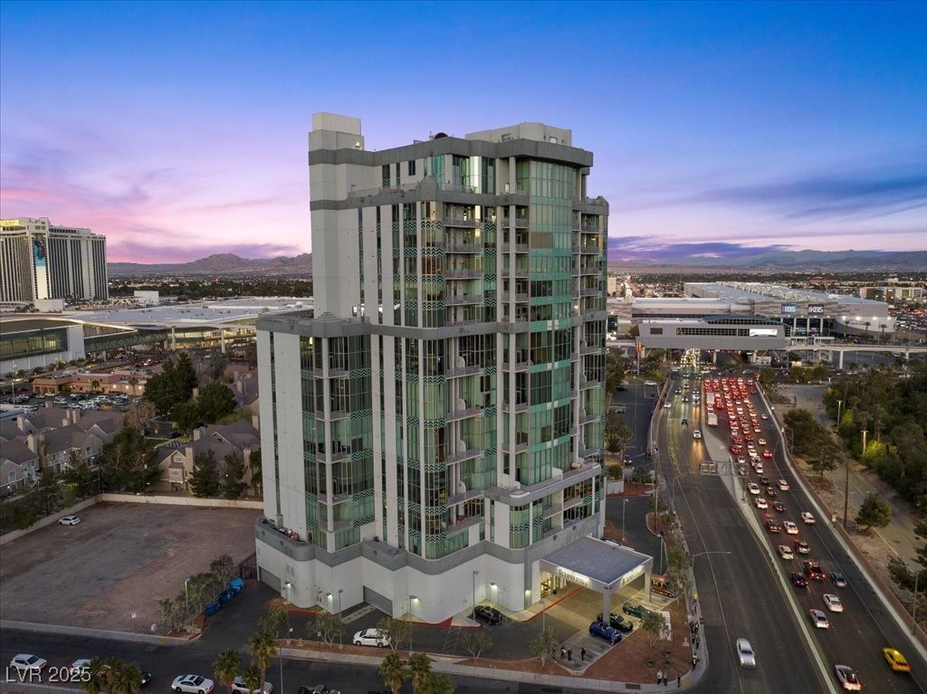 360 E Desert Inn Road 1903