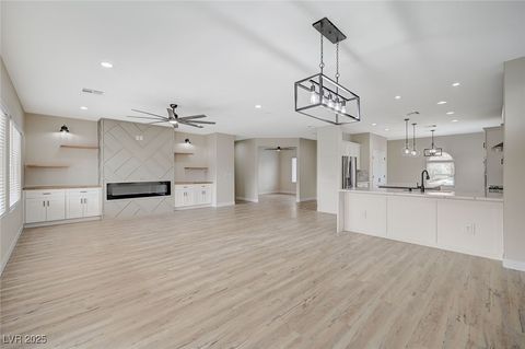 2603 Savannah Springs Avenue Henderson NV 89052