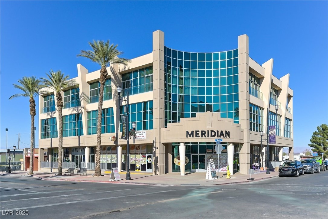 Henderson, Nevada 89015, United States, 3 Bedrooms Bedrooms, ,1 BathroomBathrooms,Residential,Pending,3108