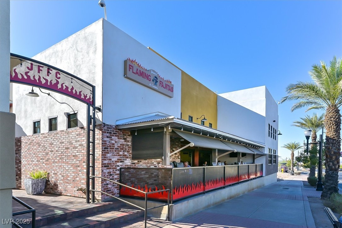 Henderson, Nevada 89015, United States, 3 Bedrooms Bedrooms, ,1 BathroomBathrooms,Residential,Pending,3108