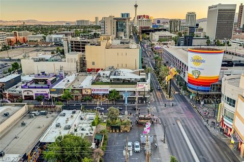 Tiny photo for 150 Las Vegas Boulevard #1507, Las Vegas, NV 89101 (MLS # 2778188)