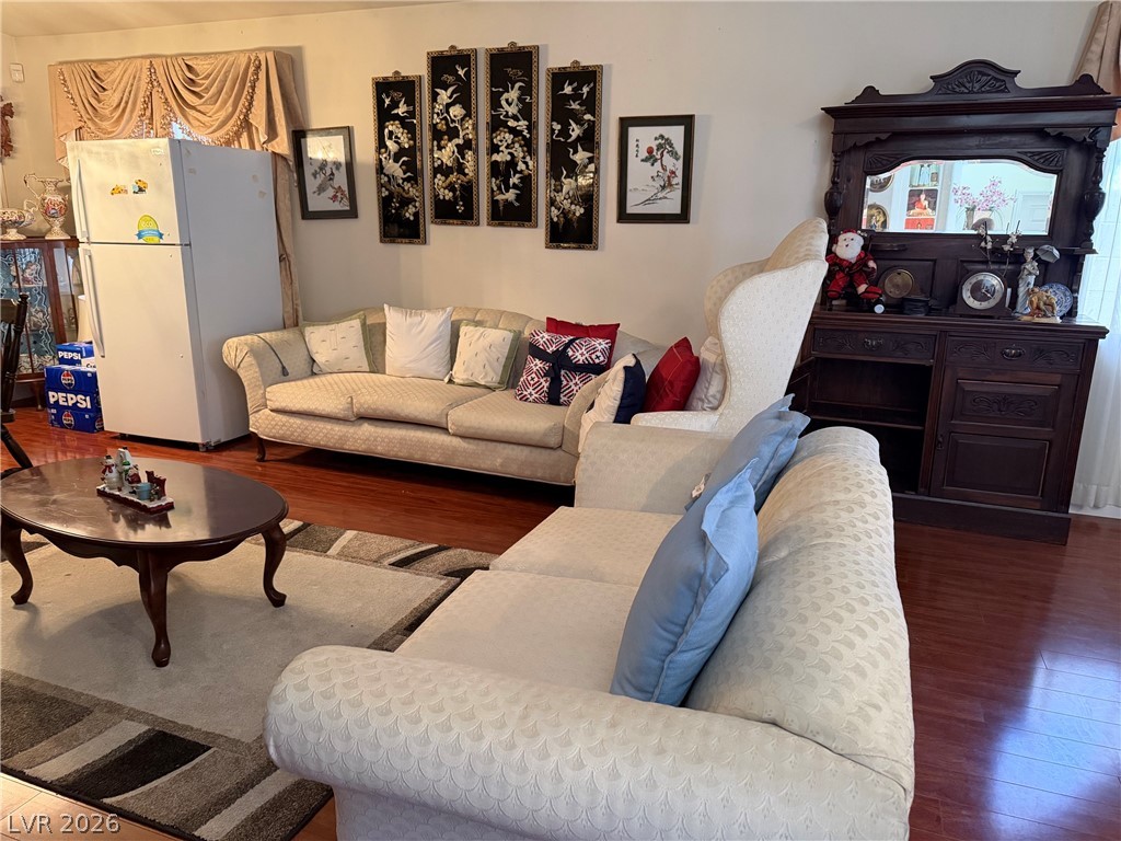 6113 Alderley Court