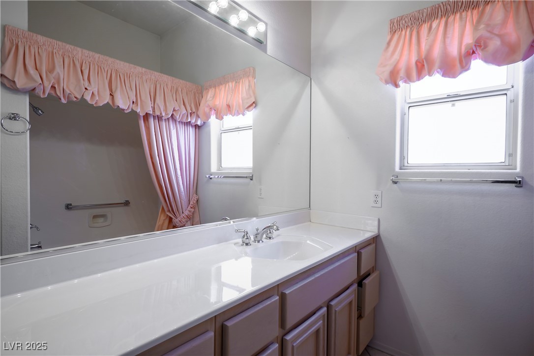 10628 Mission Lakes Avenue, Las Vegas, Nevada image 22
