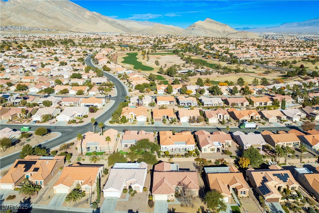 10628 Mission Lakes Avenue, Las Vegas, Nevada image 32