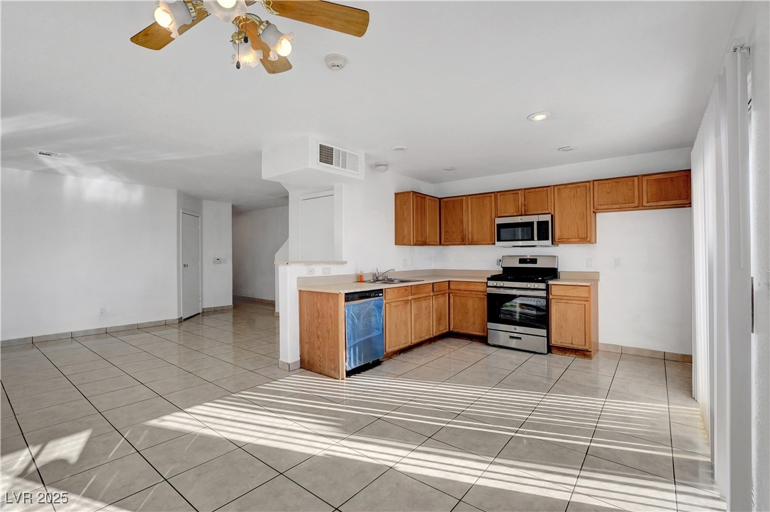 3351 Sparrow Heights Avenue