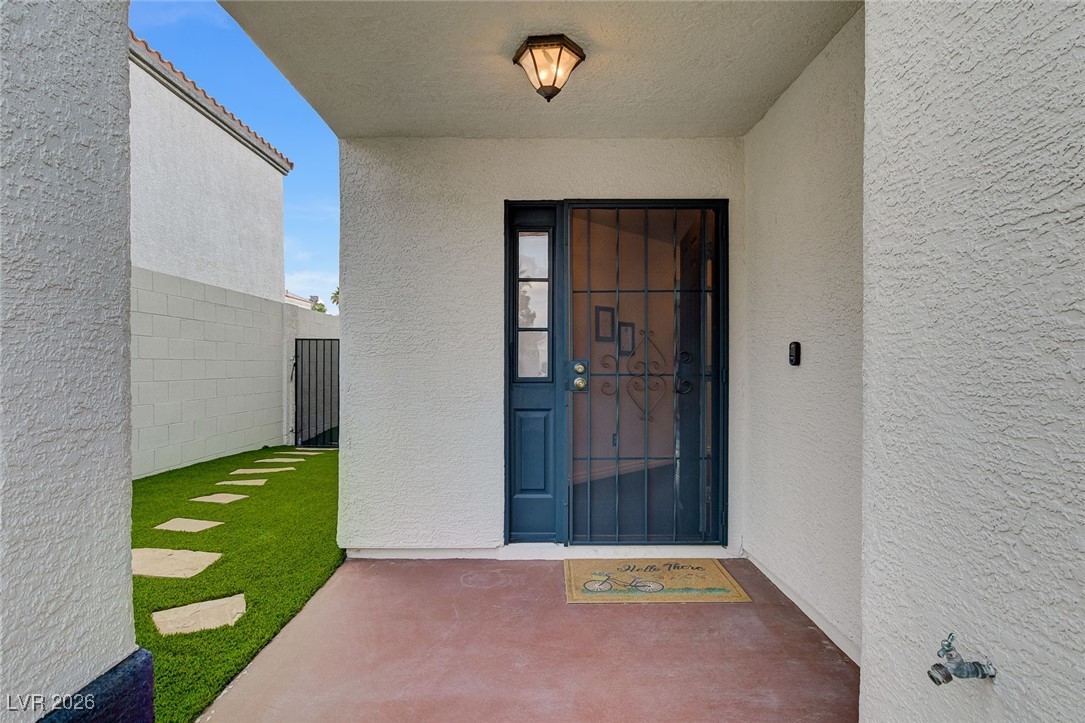 8208 Ogee Drive