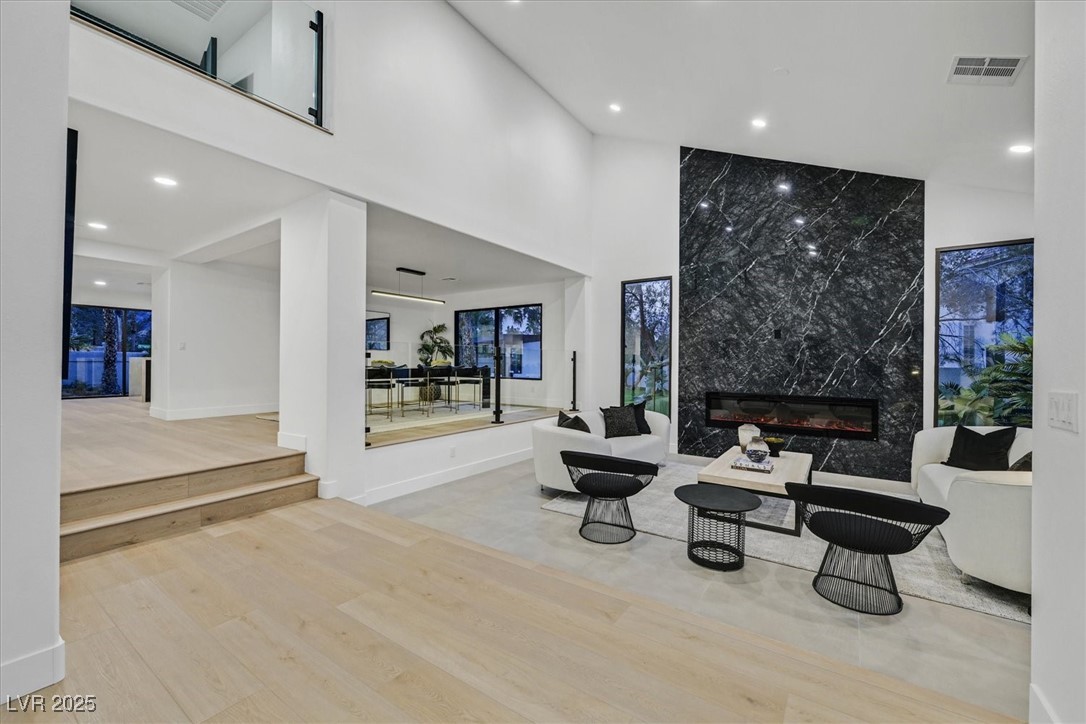 8717 Kingship Court