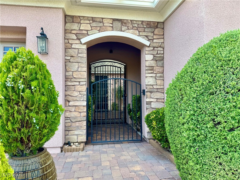 2312 Indigo Island Street