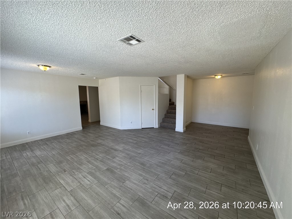 2059 Club Crest Way