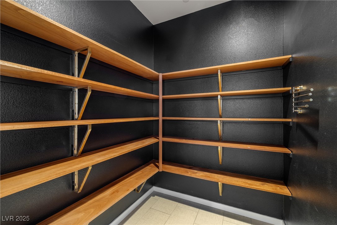 Las Vegas, Nevada 89135, United States, 3 Bedrooms Bedrooms, ,3 BathroomsBathrooms,Residential,Active,196211