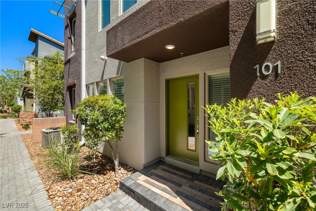 Las Vegas, Nevada 89135, United States, 3 Bedrooms Bedrooms, ,3 BathroomsBathrooms,Residential,Active,196211