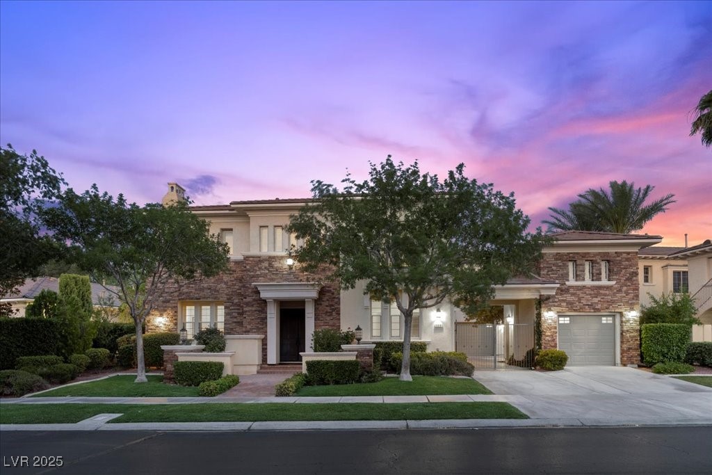 300 N Royal Ascot Drive