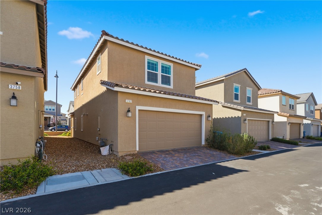 3762 Trancoso Avenue