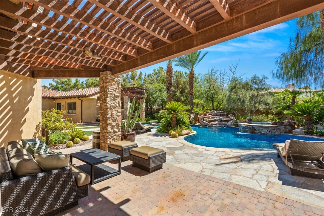 Las Vegas, Nevada 89141, United States, 4 Bedrooms Bedrooms, ,4 BathroomsBathrooms,Residential,Active,43647