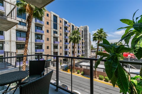 Tiny photo for 353 Bonneville Avenue #343, Las Vegas, NV 89101 (MLS # 2789796)