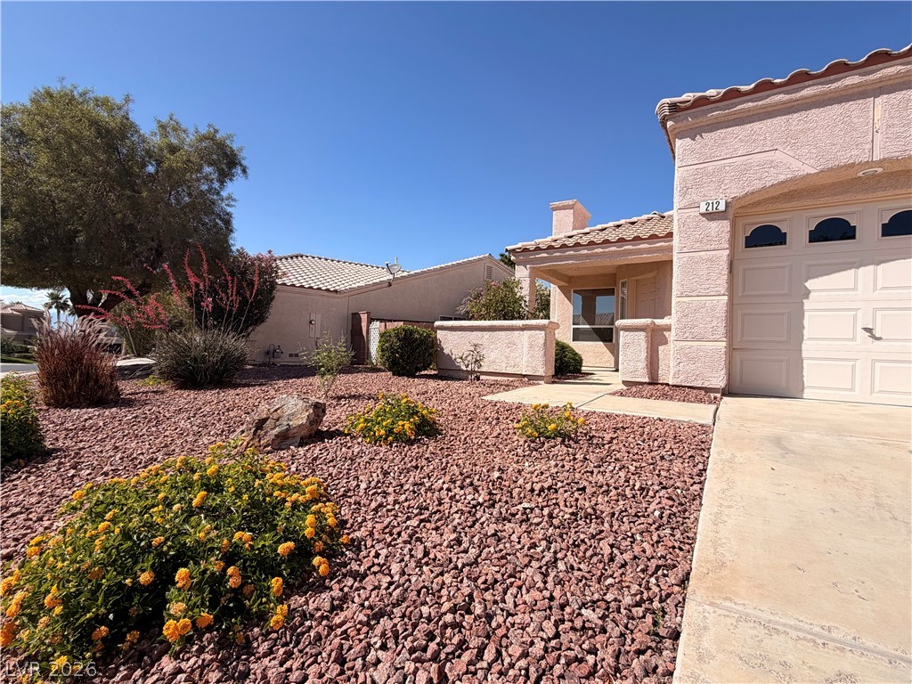 212 Horizon Peak Drive