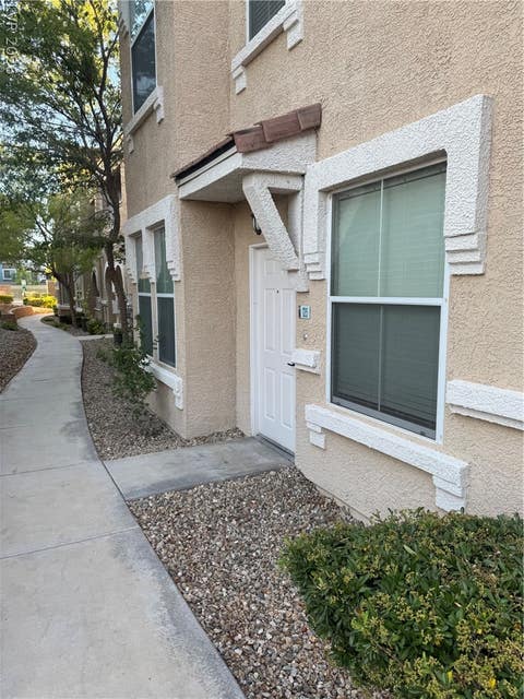 Condo For Rent - 10001 Peace Way #1215<br/> Clark County, Las Vegas, NV 89147