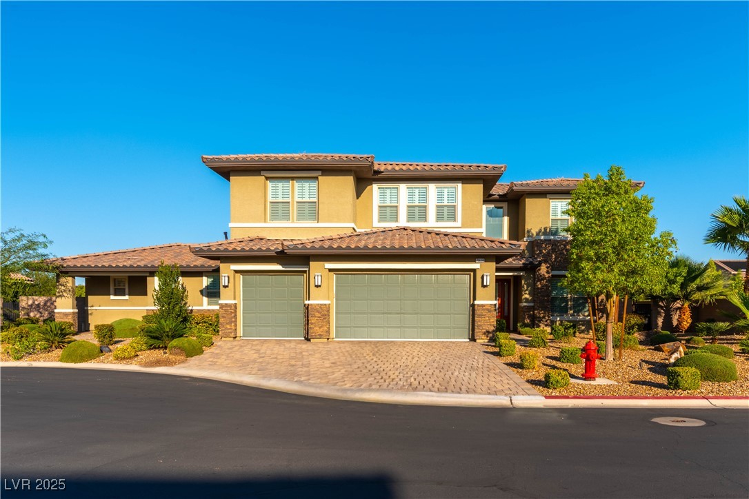 Las Vegas, Nevada, 89118, United States, 6 Bedrooms Bedrooms, ,6 BathroomsBathrooms,Residential,Active,2035075