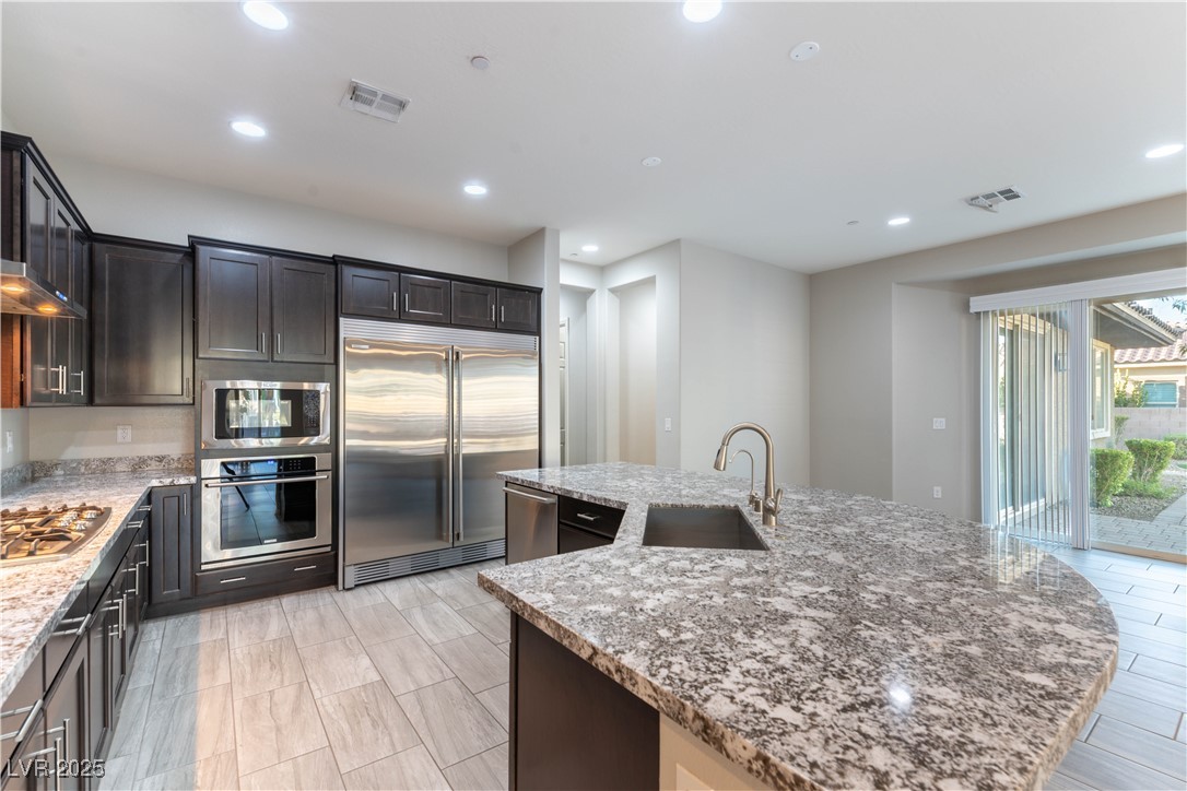 Las Vegas, Nevada, 89118, United States, 6 Bedrooms Bedrooms, ,6 BathroomsBathrooms,Residential,Active,2035075