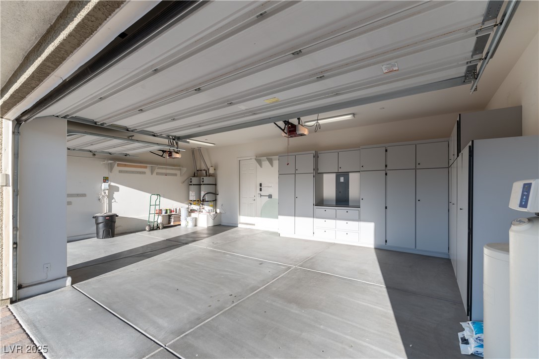 Las Vegas, Nevada, 89118, United States, 6 Bedrooms Bedrooms, ,6 BathroomsBathrooms,Residential,Active,2035075