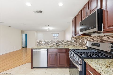 Tiny photo for 824 Cotton Wind Street, Henderson, NV 89011 (MLS # 2798716)