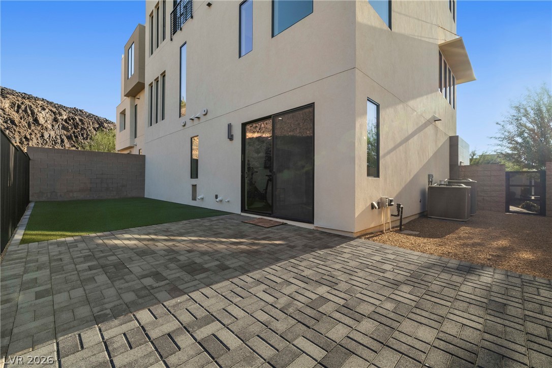 Henderson, Nevada, 89012, United States, 3 Bedrooms Bedrooms, ,4 BathroomsBathrooms,Residential,Active,2030067