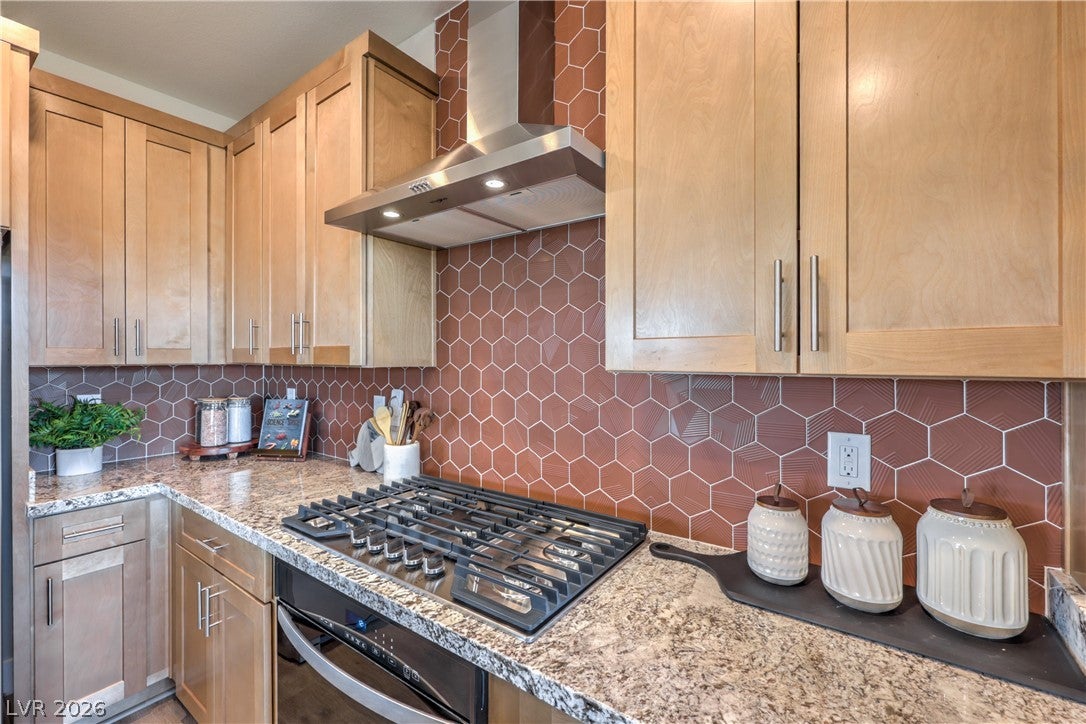 7645 Serenity Bay Ln
