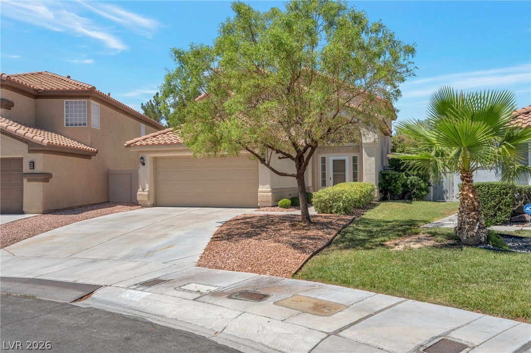 1449 Desert Hills Drive