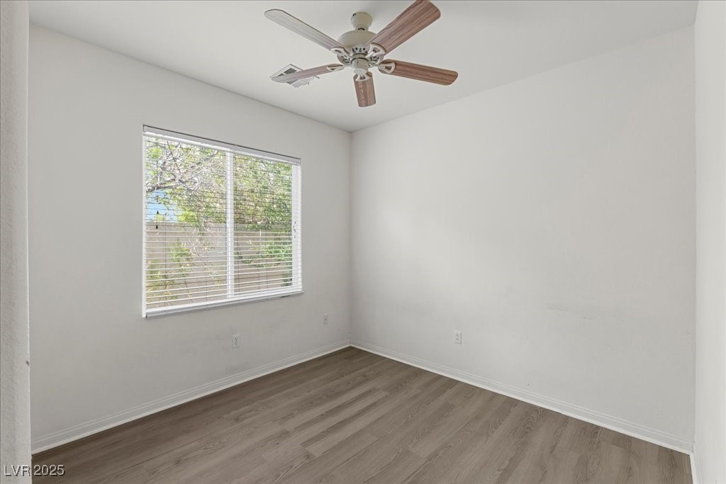 Las Vegas, Nevada 89148, United States, 4 Bedrooms Bedrooms, ,3 BathroomsBathrooms,Residential,Pending,172884