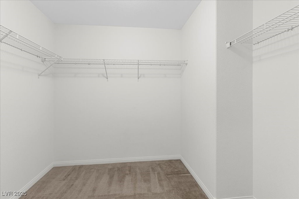 Las Vegas, Nevada 89148, United States, 4 Bedrooms Bedrooms, ,3 BathroomsBathrooms,Residential,Pending,172884