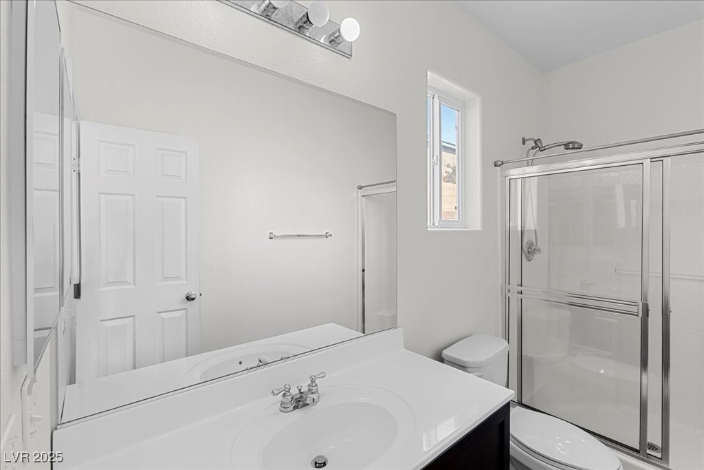 Las Vegas, Nevada 89148, United States, 4 Bedrooms Bedrooms, ,3 BathroomsBathrooms,Residential,Pending,172884