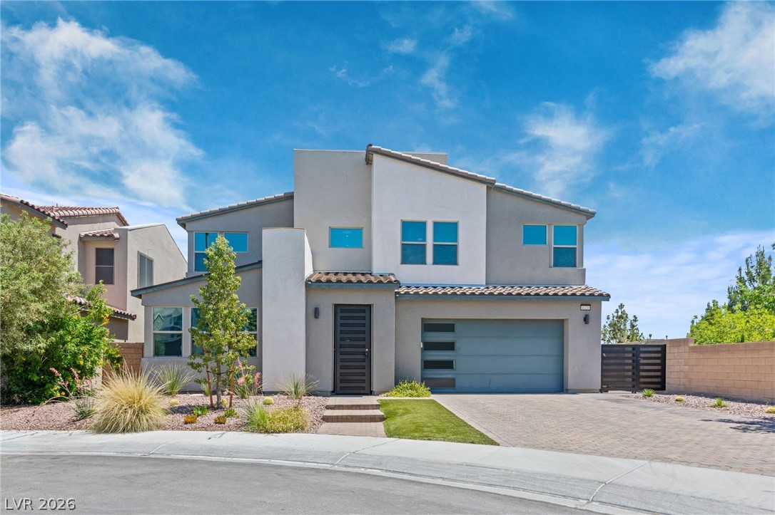 8320 Carabiner Court