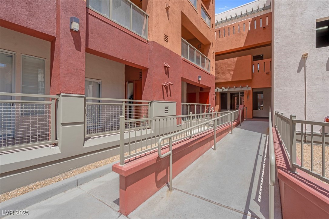 75 E Agate Avenue #206, Las Vegas, Nevada image 4