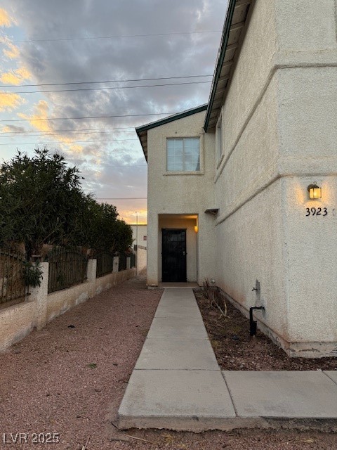 3923 Via Lucia Drive