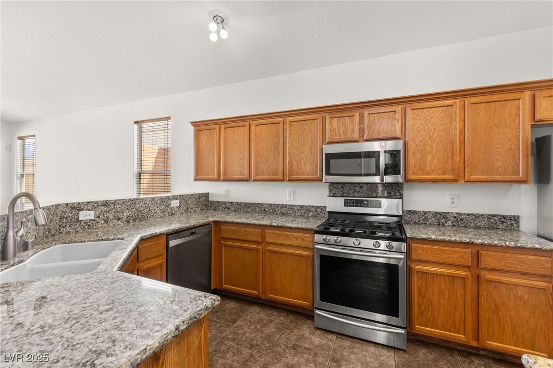 820 Wintersweet Road, Henderson, Nevada image 2