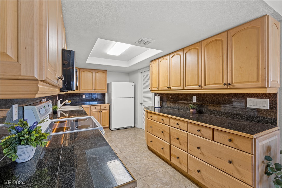 687 Marina Drive #39, Boulder City, Nevada image 13